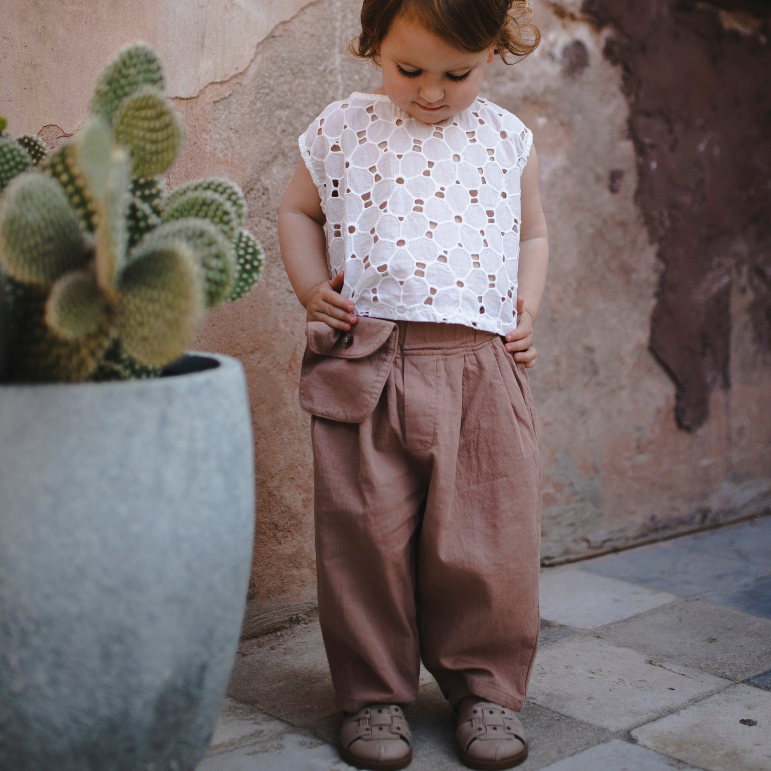 Pants with an outer pocket "Luka" (army) - PaPeony