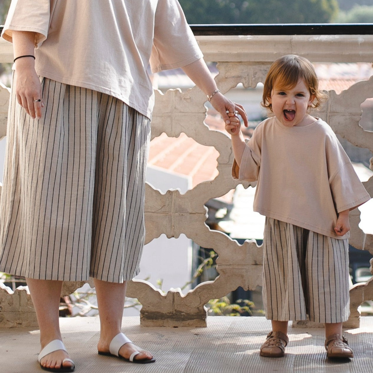 Asymmetrical t-shirt "Adi" - PaPeony