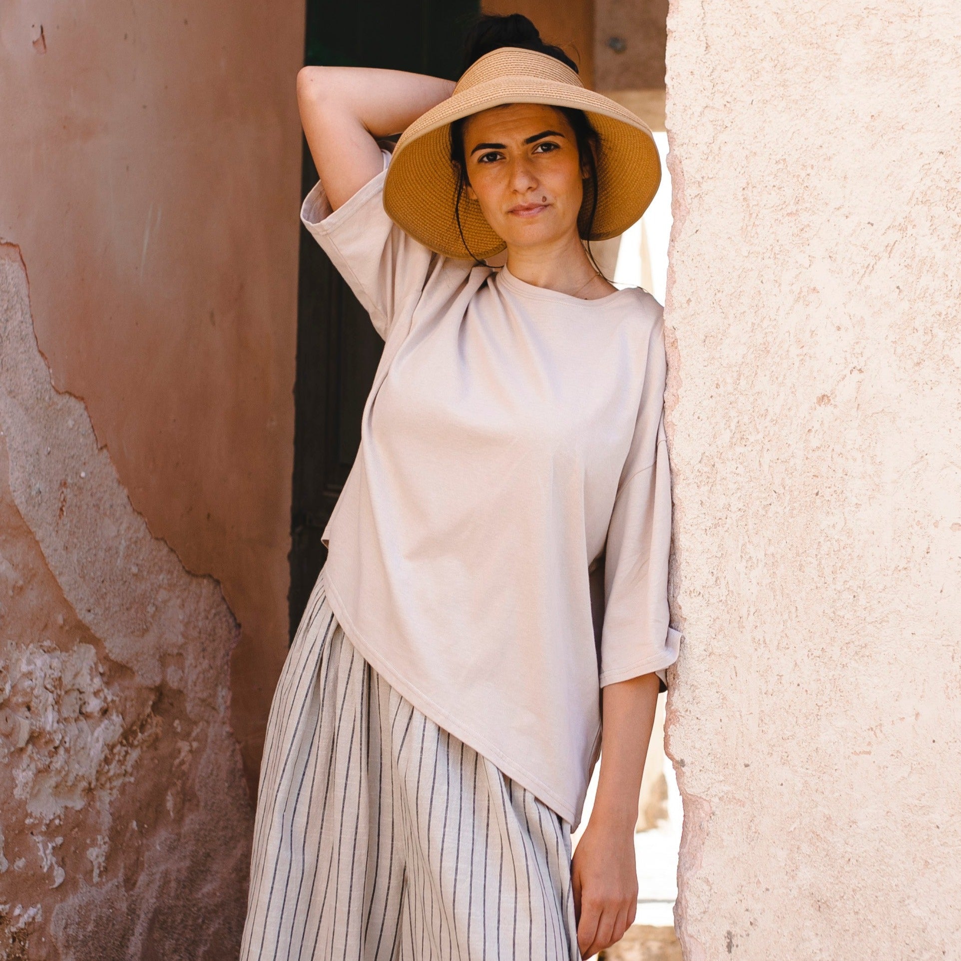 Asymmetrical t-shirt "Adi" - PaPeony