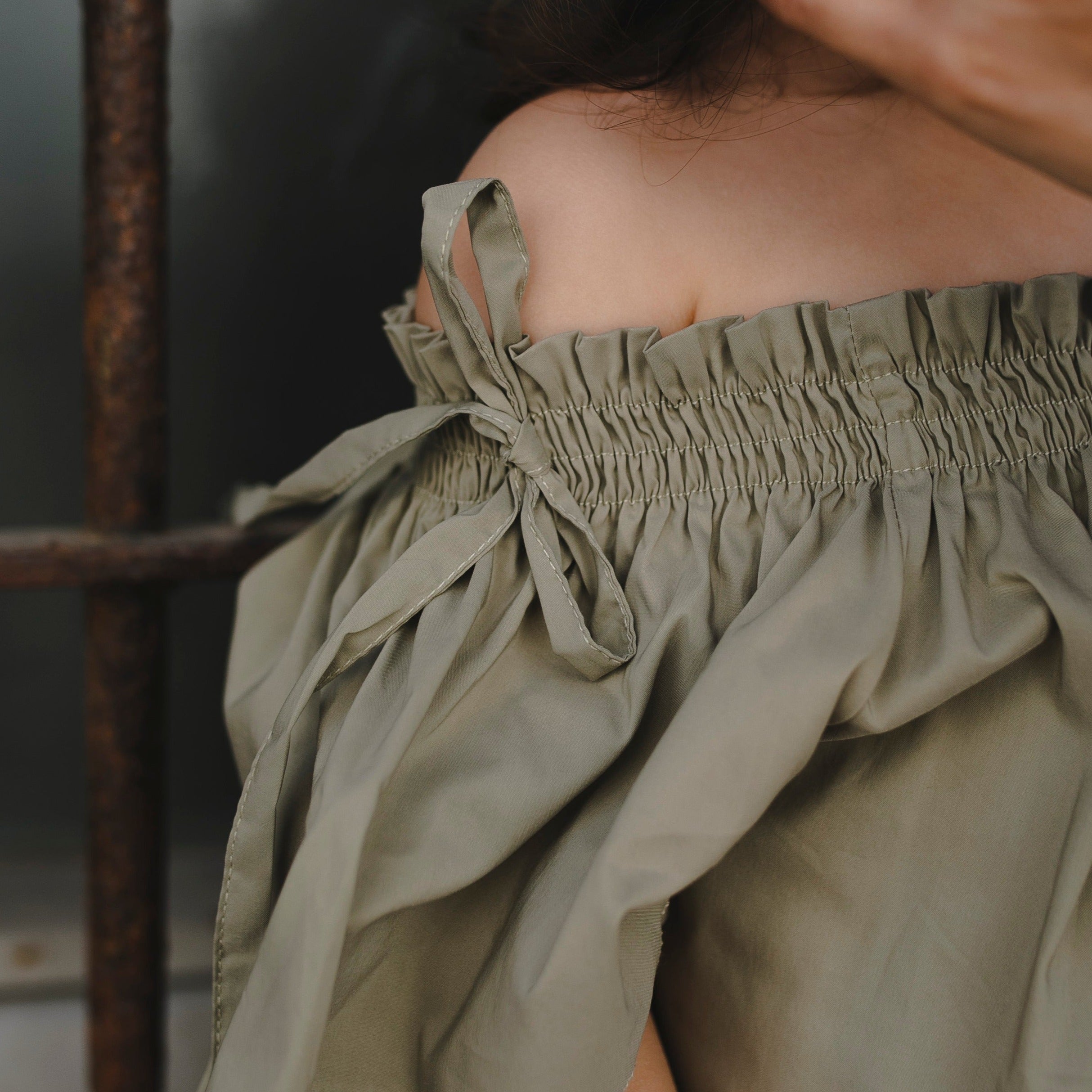 Puff sleeve blouse "Viktoria" (khaki) - PaPeony