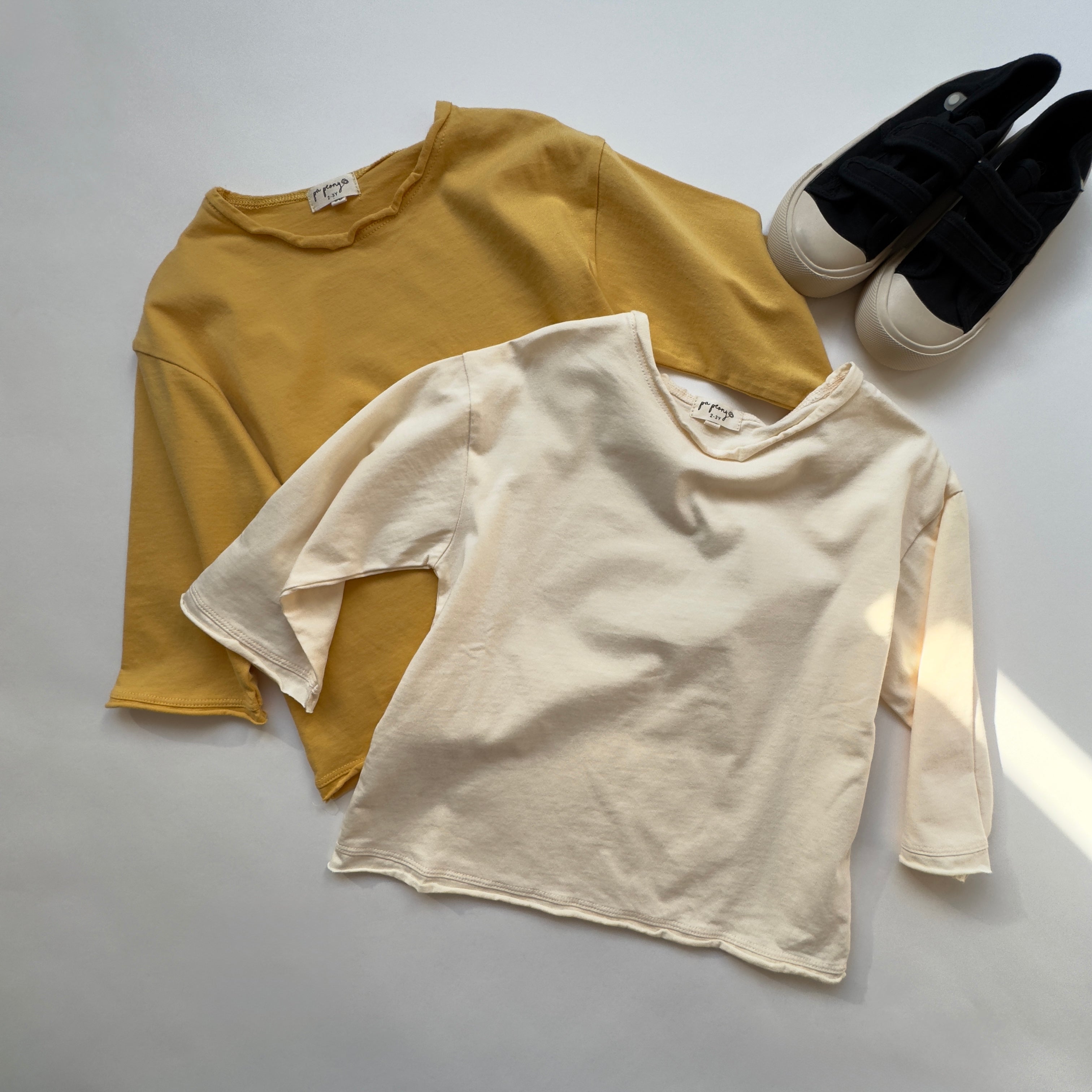 T-shirt with raw edges "Ari" - PaPeony