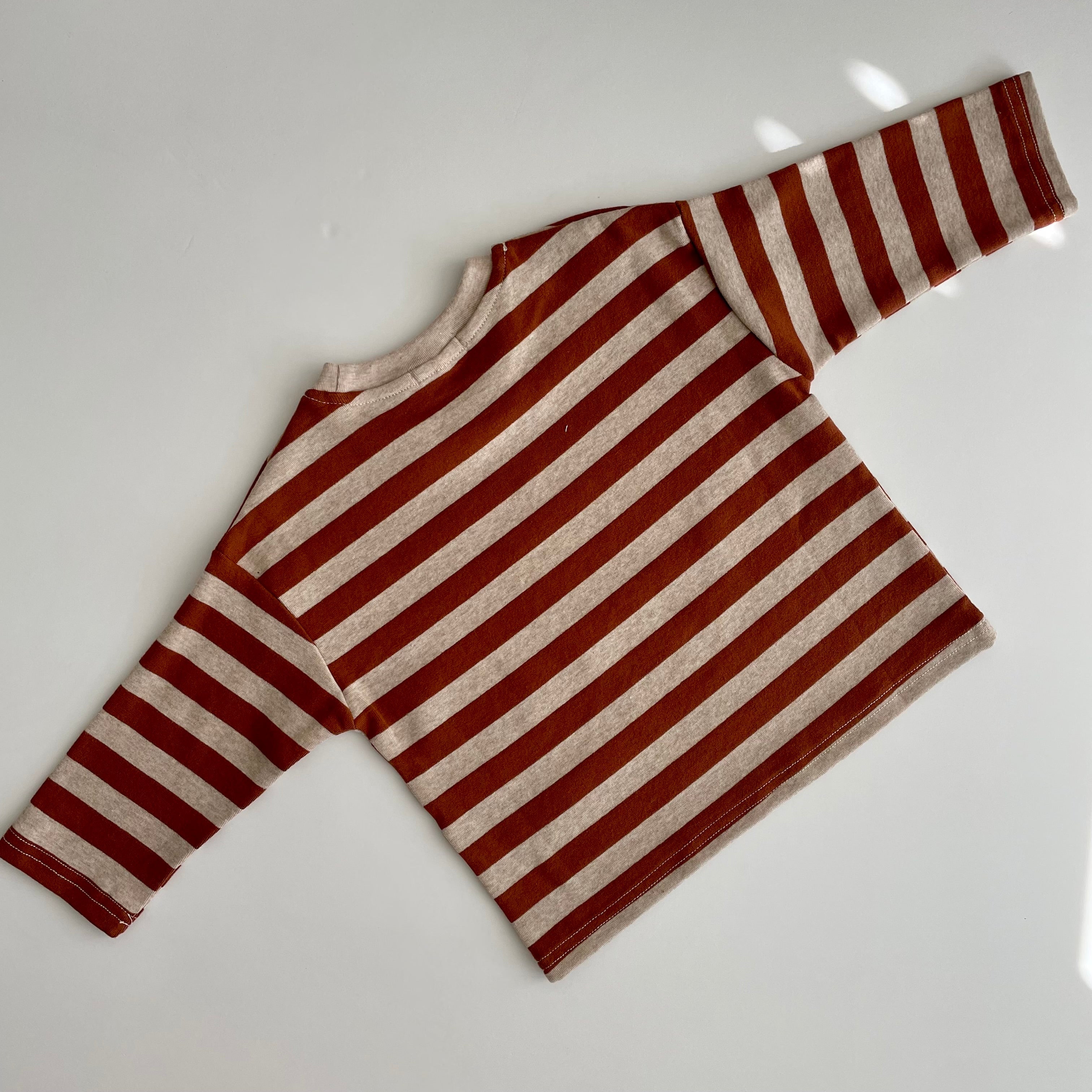 חולצת טי עם קשמיר "זיו" (פס קפה) - PaPeony