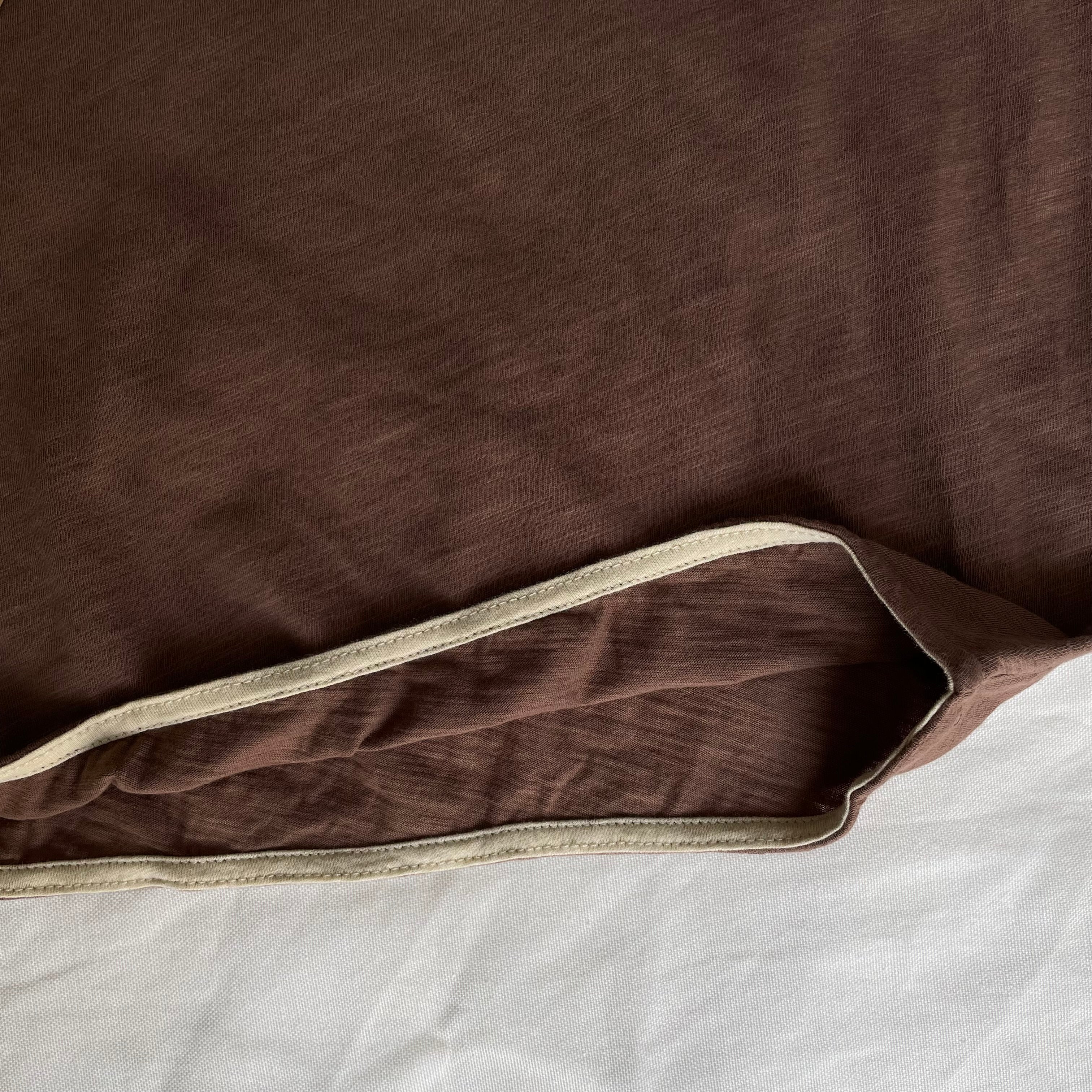 גופייה רחבה "אנדי" (חום) - PaPeony