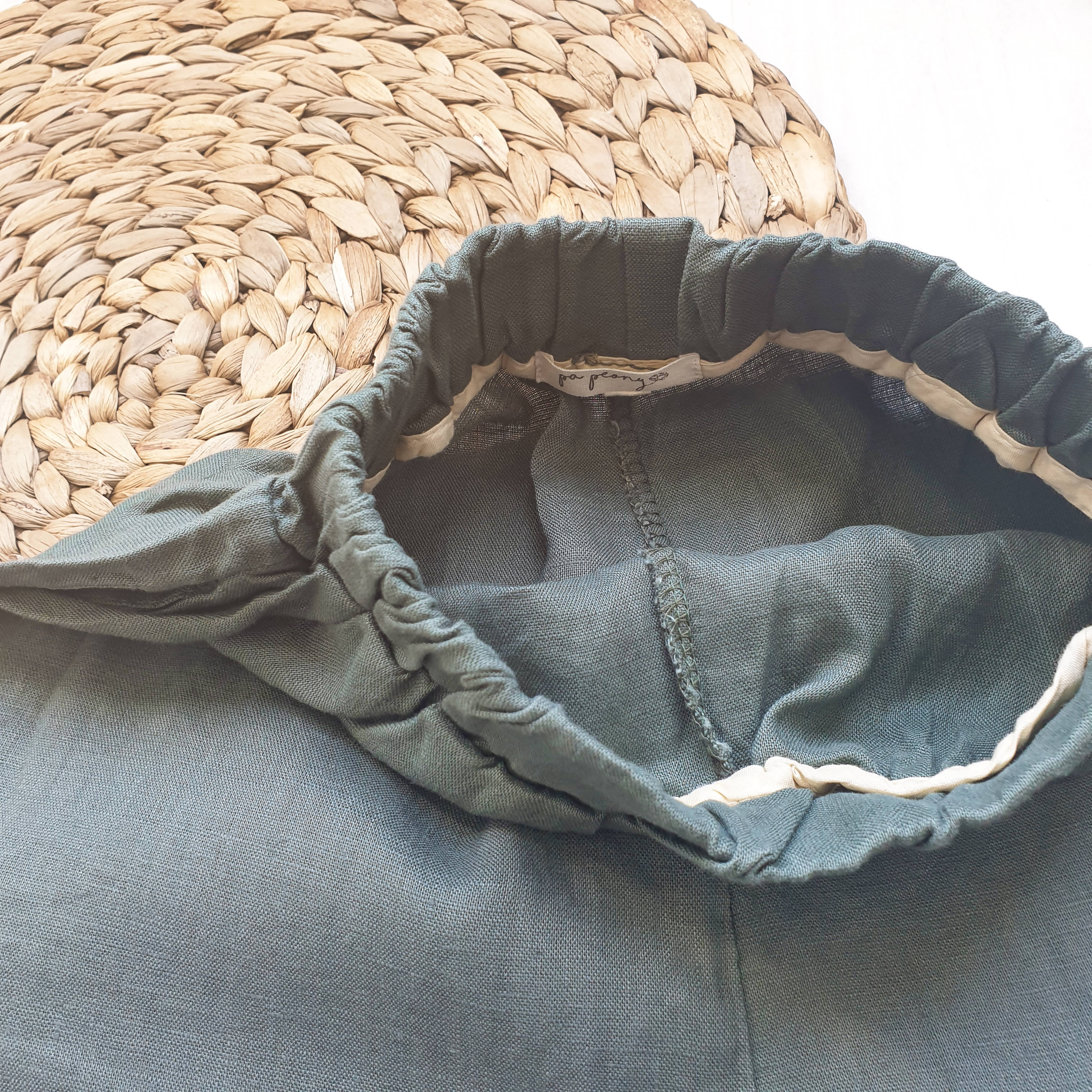 מכנסיים קצרים צבעוניים (ירוק מנטה) - PaPeony