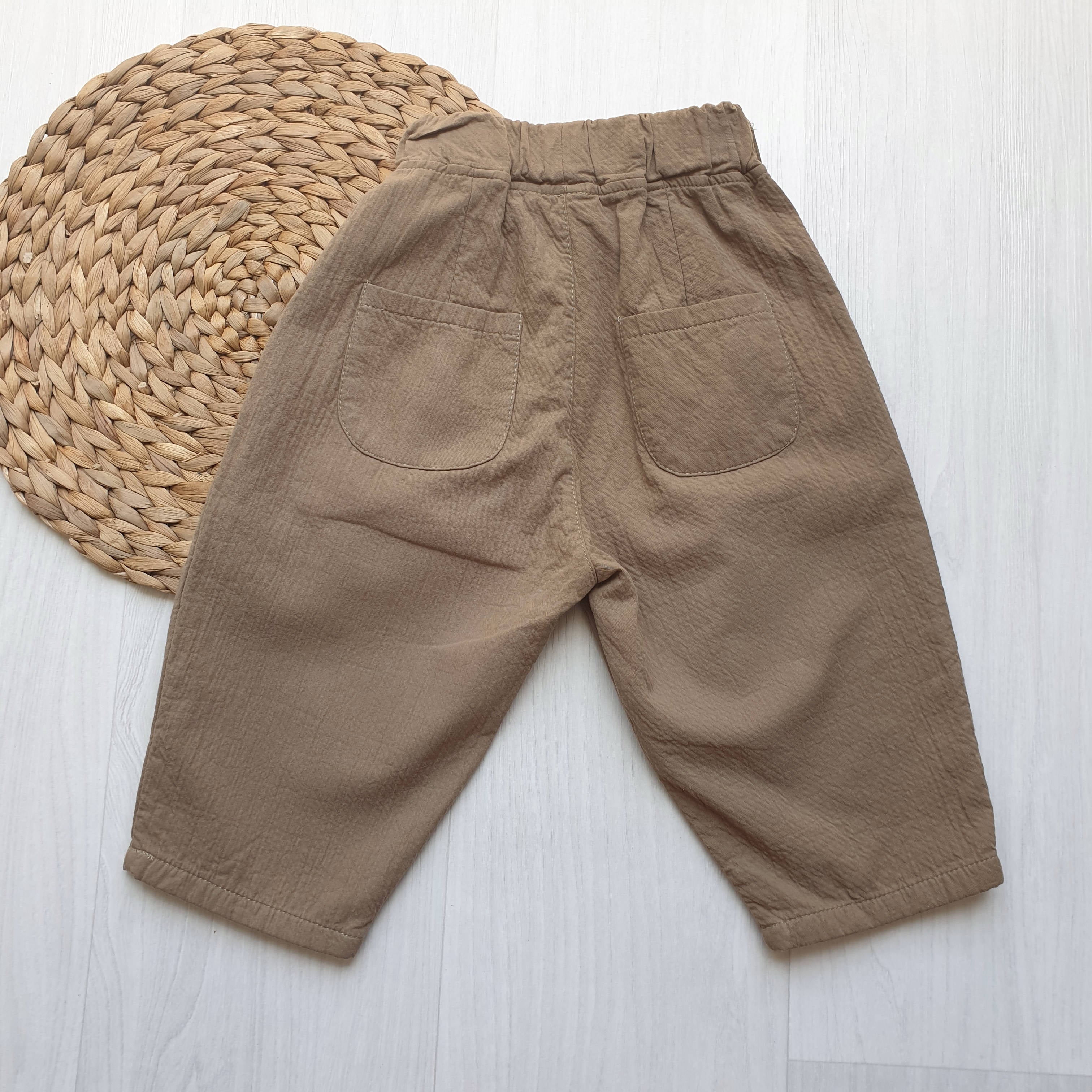 מכנסיים עם כיס חיצוני (ירוק חקי) - PaPeony