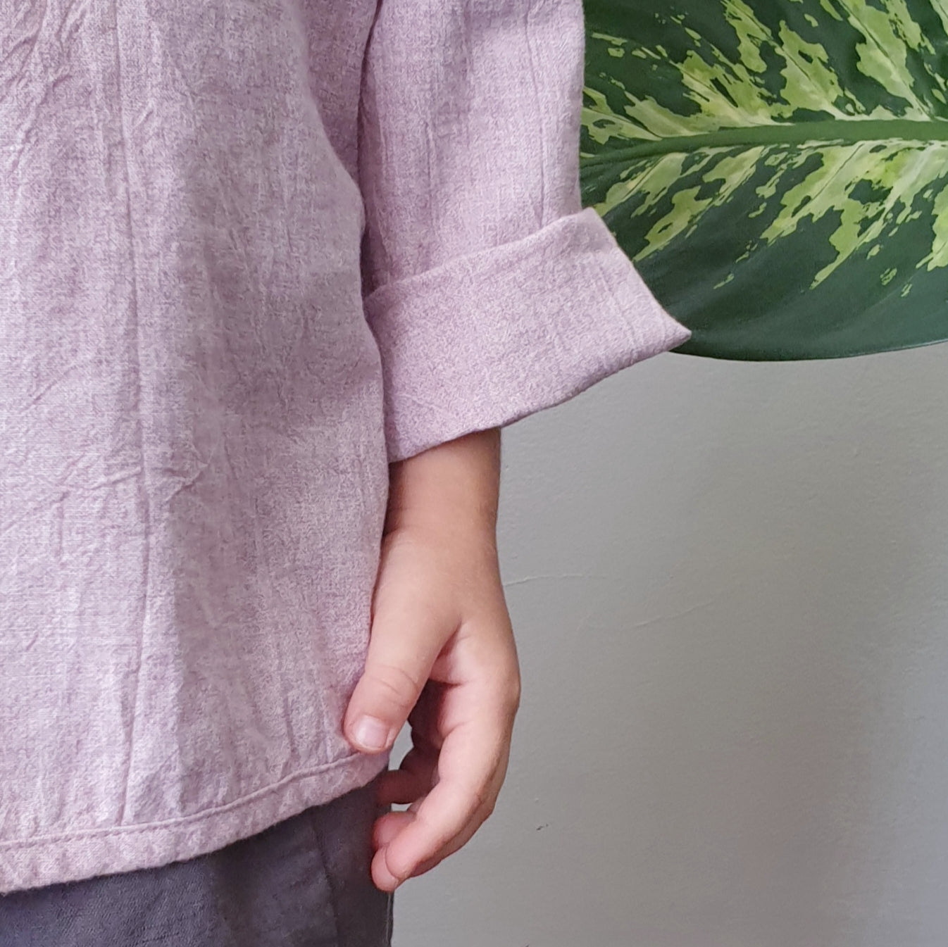 מכופתרת עם צווארון סיני (אפור) - PaPeony