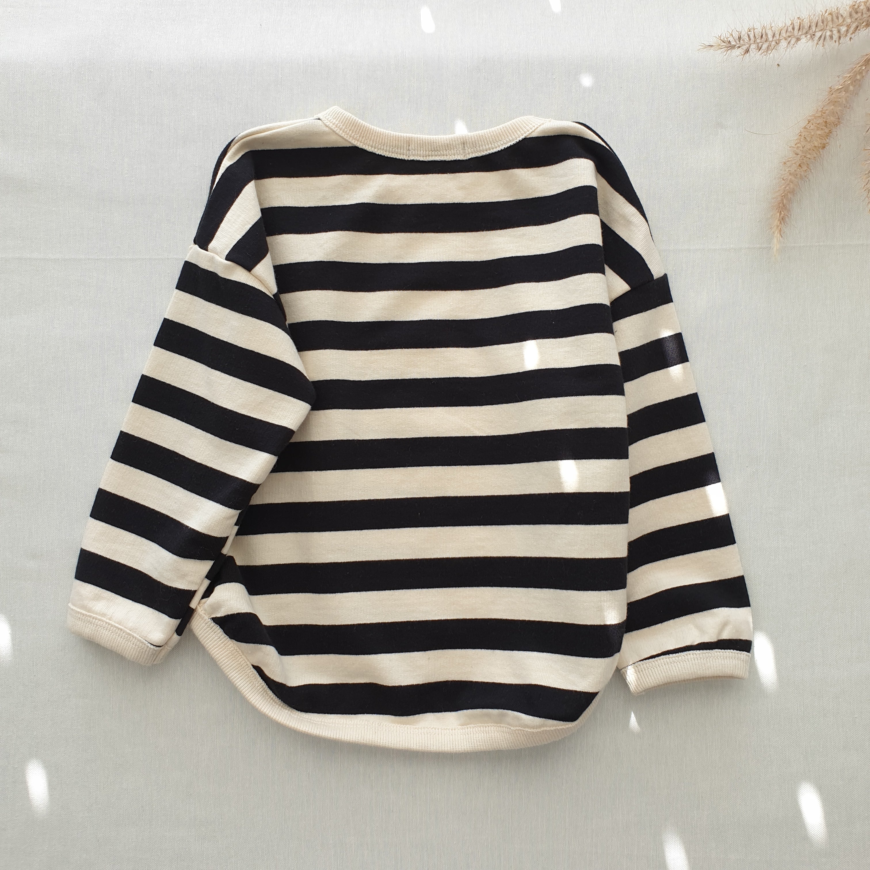 סווטשירט דק עם פסים (קאמל) - PaPeony