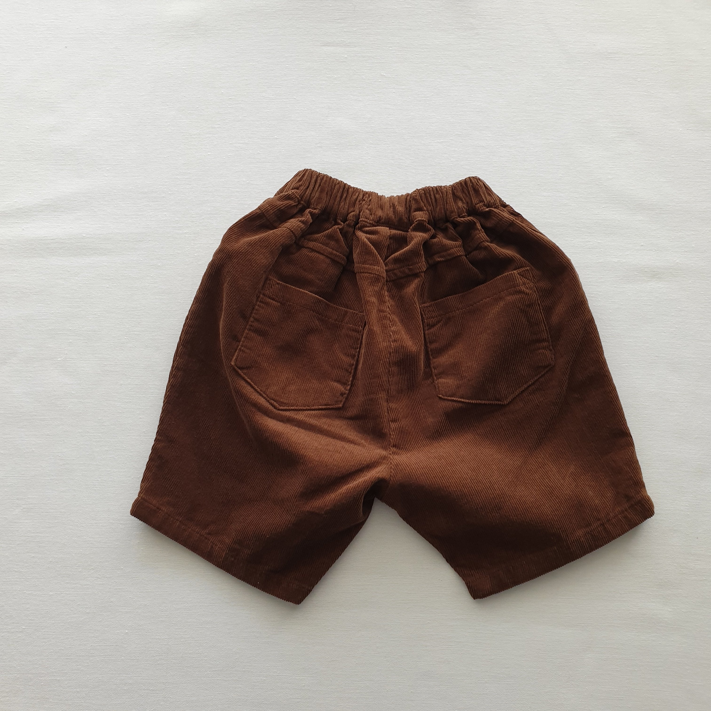 מכנסי ברמודה קורדרוי (חום) - PaPeony