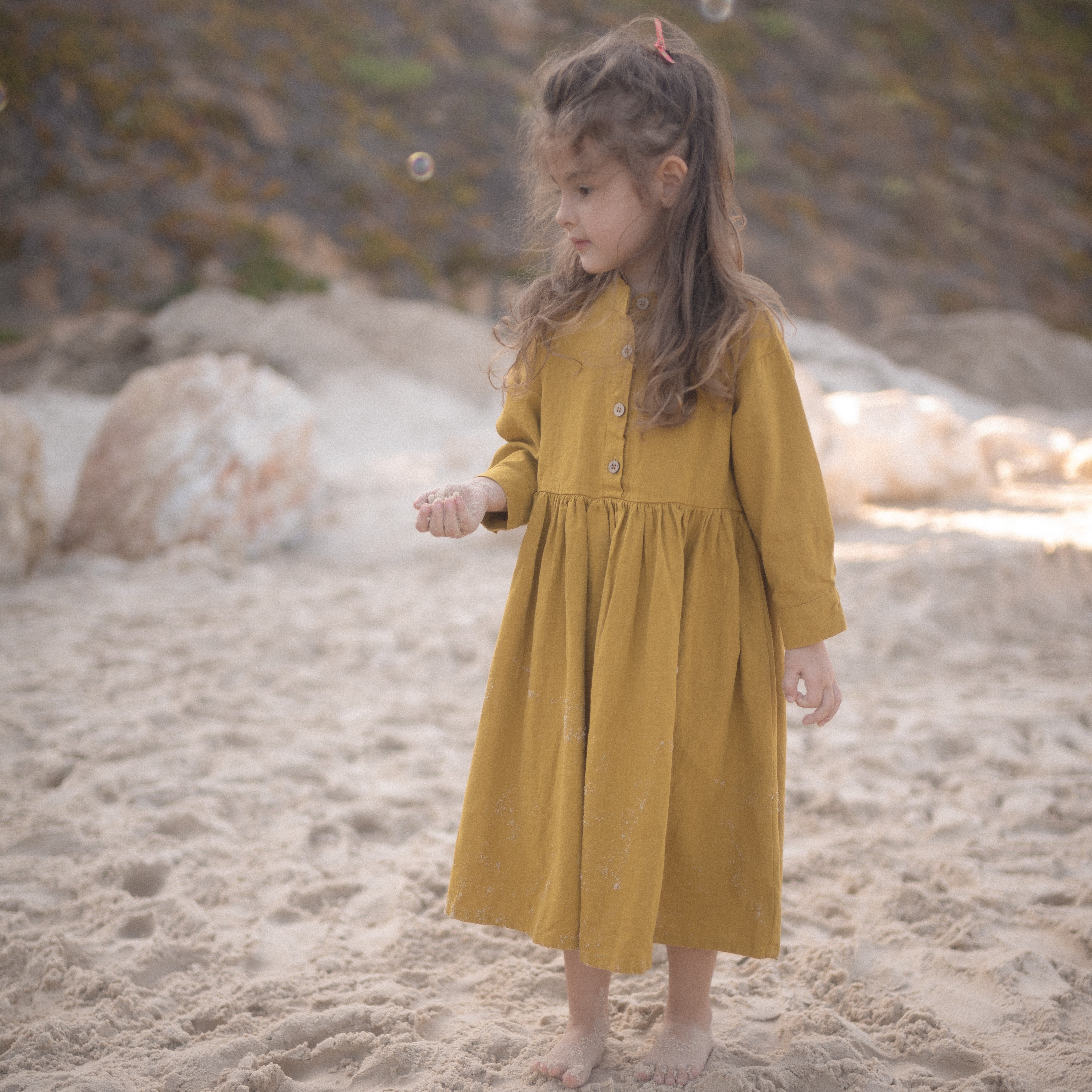 שמלת פשתן "של פעם" (חרדל) - PaPeony