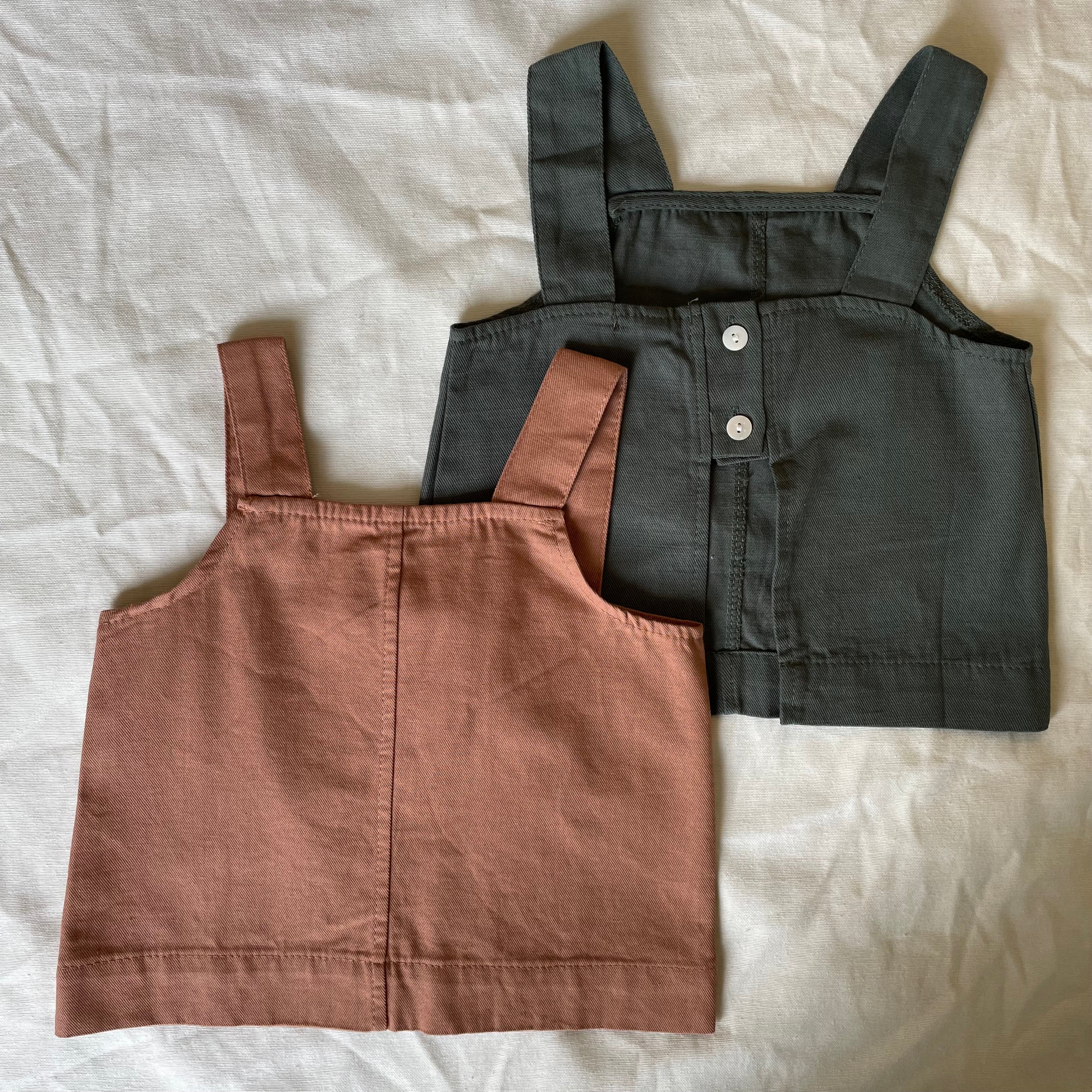 טופ עם גב פתוח (ארמי) - PaPeony