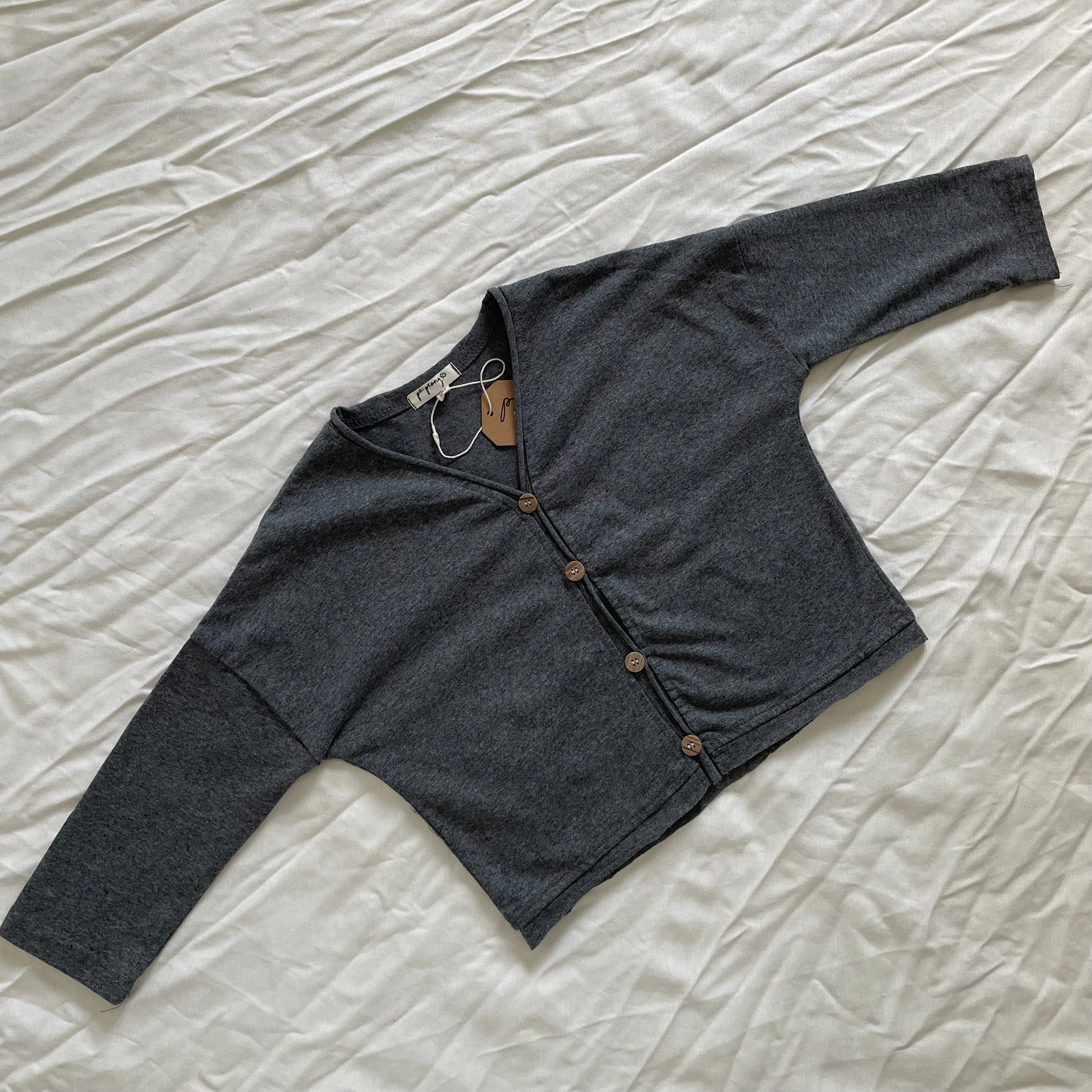 קרדיגן עם שוליים גולמיים (אפור מלאנג׳) - PaPeony