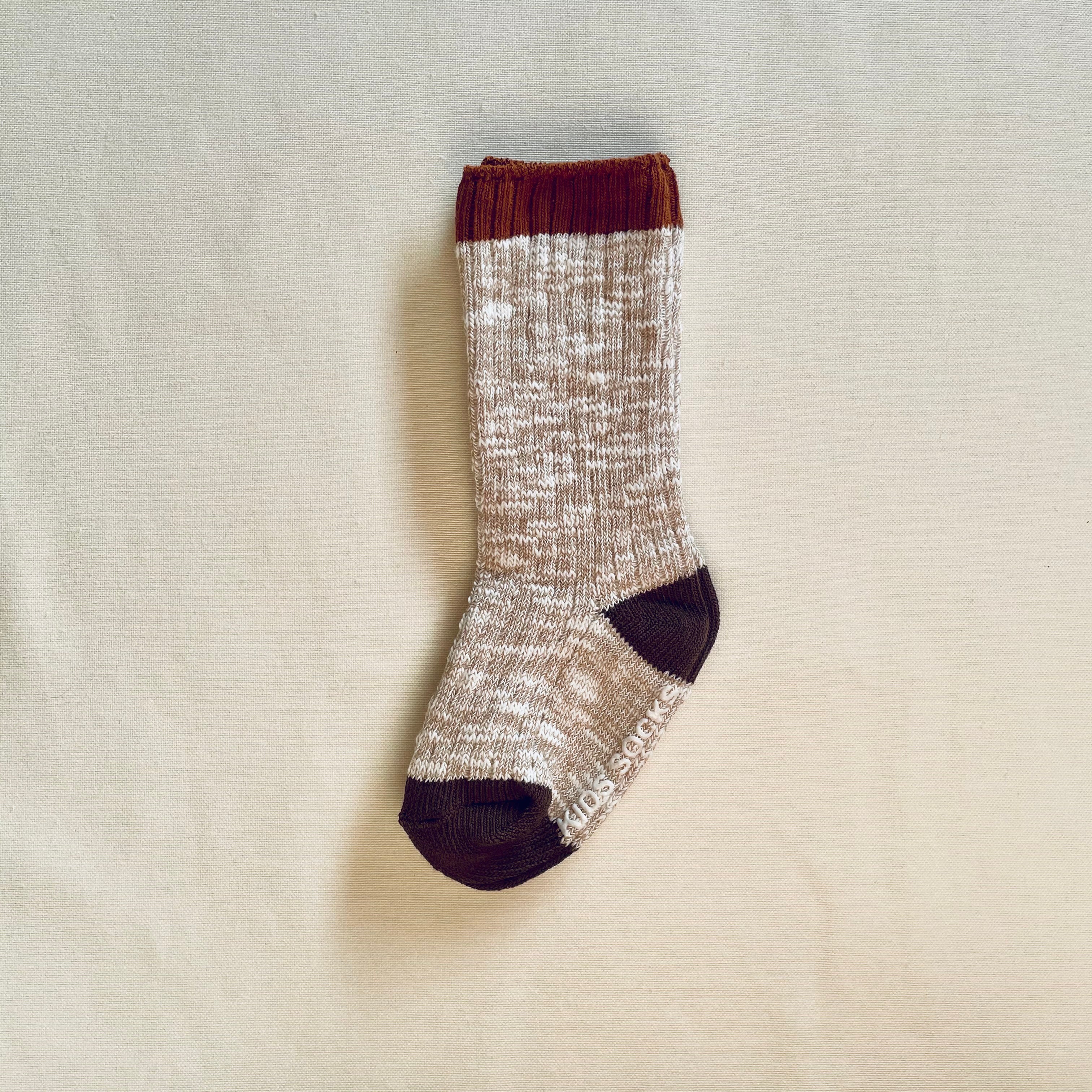 גרביים עבים (ירוק ככה) - PaPeony