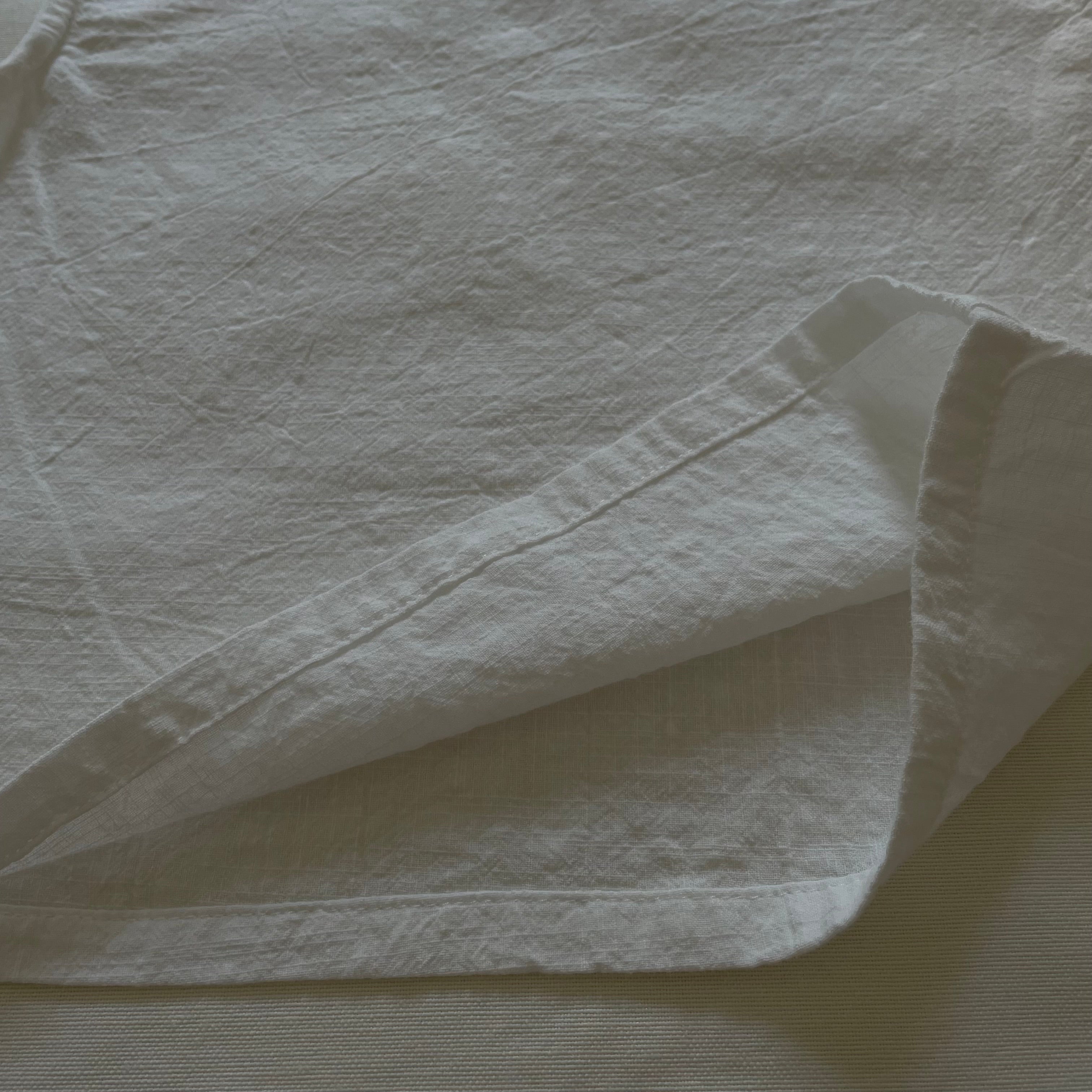 גופיית אריג "קים" (לבן) - PaPeony